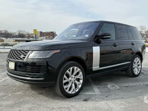 Used 2022 Land Rover Range Rover Westminster Edition image 3