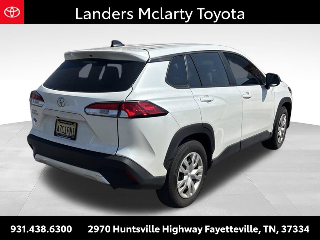 Used 2024 Toyota Corolla Cross L FWD image 5