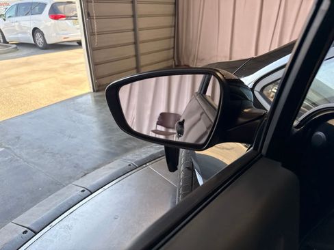 Used 2017 Kia Forte LX FWD image 18