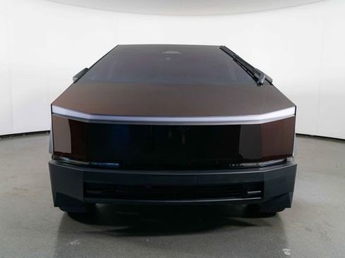 Used 2024 Tesla Cybertruck Cyberbeast AWD/4WD image 3