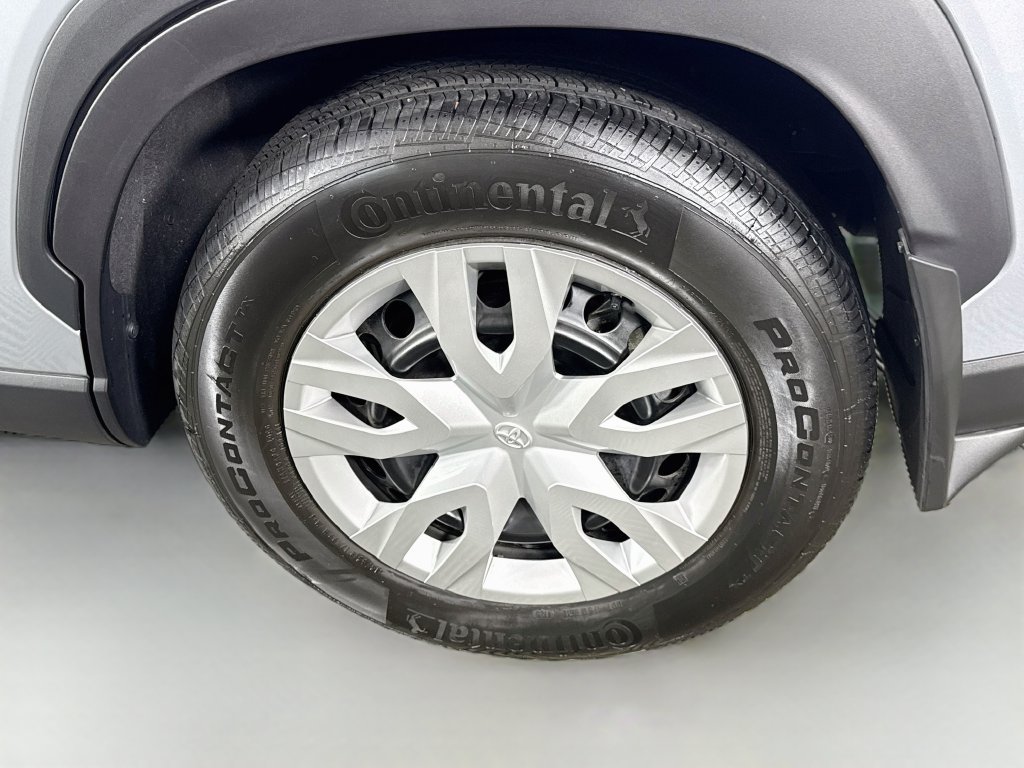 Certified 2025 Toyota Corolla Cross L FWD image 32