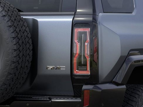 New 2026 GMC Hummer EV 3X w/ Carbon Fiber Edition Package image 11