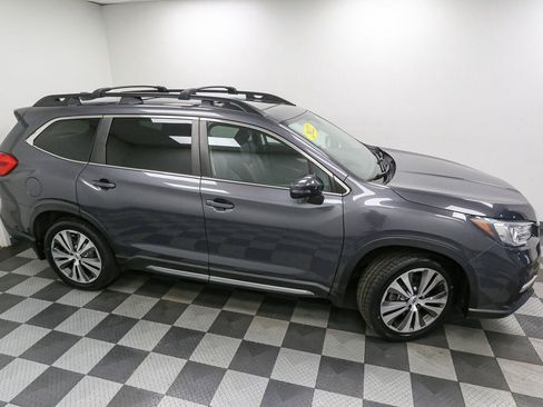 Used 2022 Subaru Ascent Limited w/ Technology Package AWD/4WD image 5