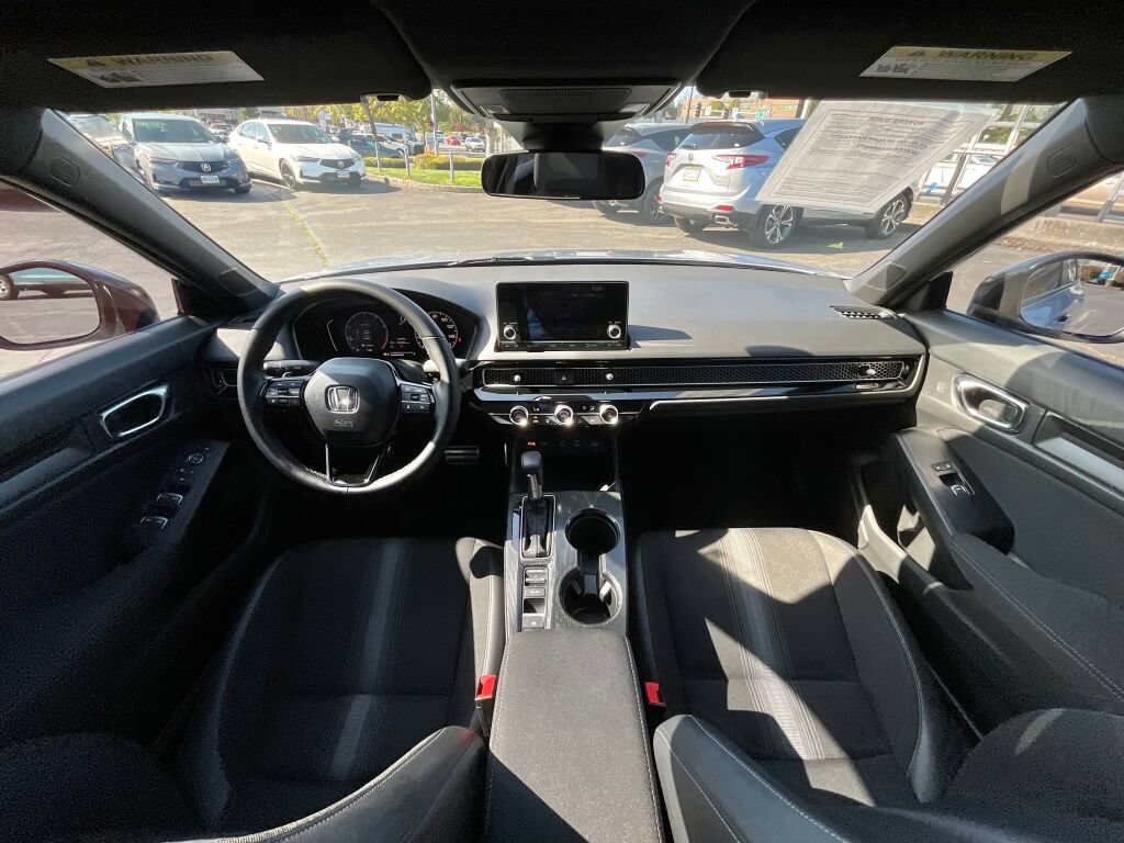 Used 2025 Honda Civic Sport image 15