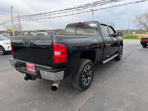 Used 2013 Chevrolet Silverado 2500 LTZ w/ LTZ Plus Package image 4