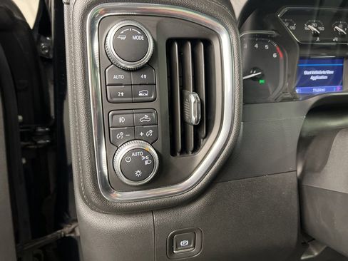 Used 2020 GMC Sierra 1500 Elevation image 23