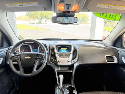 Used 2016 Chevrolet Equinox LS image 10