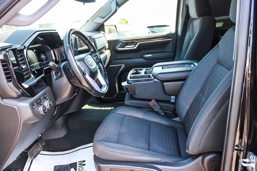 Used 2023 GMC Sierra 1500 Elevation AWD/4WD image 17