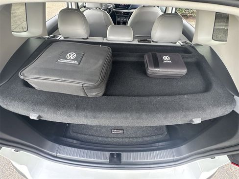 Used 2022 Volkswagen Taos SE image 20