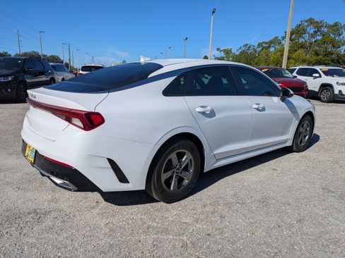 Used 2022 Kia K5 LXS image 4