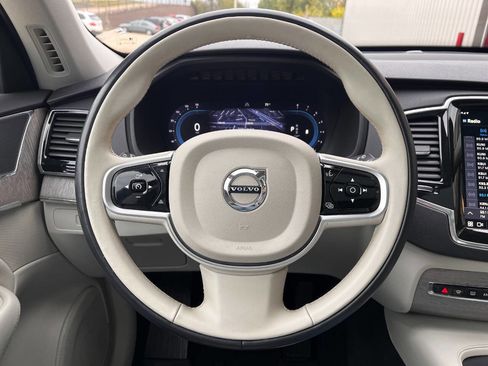 Used 2023 Volvo XC90 B6 Plus w/ Protection Package Premier image 9