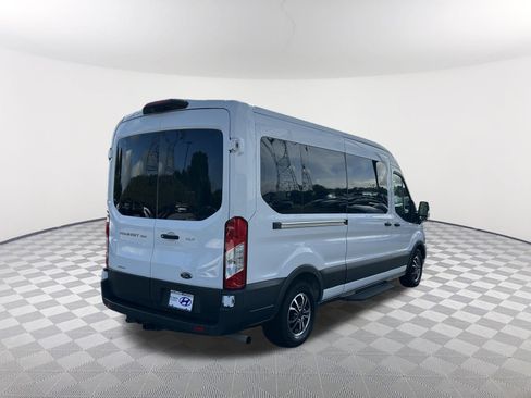 Used 2022 Ford Transit 350 XLT RWD image 5