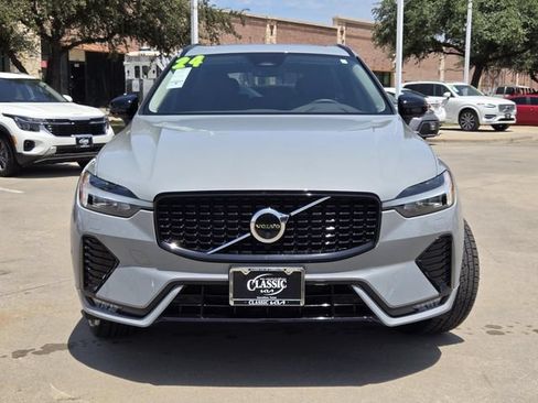 Used 2024 Volvo XC60 B5 Plus AWD/4WD image 2