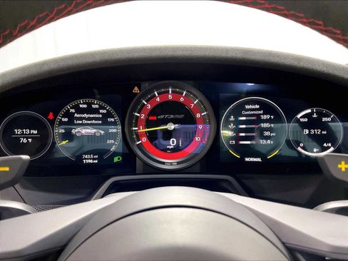 Used 2025 Porsche 911 GT3 RS image 22