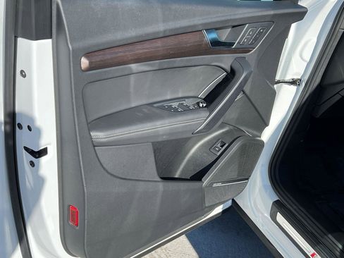 Used 2024 Audi Q5 2.0T Premium Plus w/ Premium Plus Package image 10