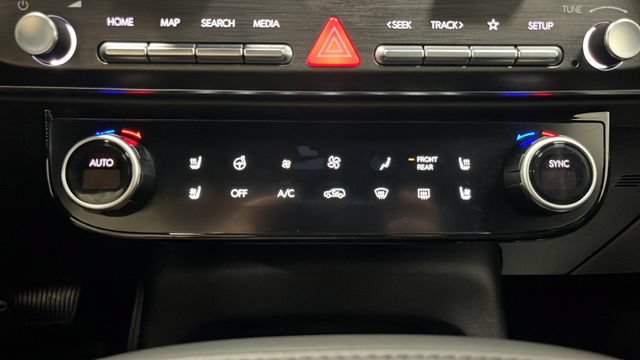 Used 2026 Hyundai Palisade Calligraphy AWD/4WD image 18