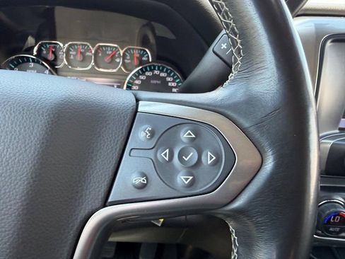 Used 2018 Chevrolet Silverado 1500 LT w/ All Star Edition AWD/4WD image 11