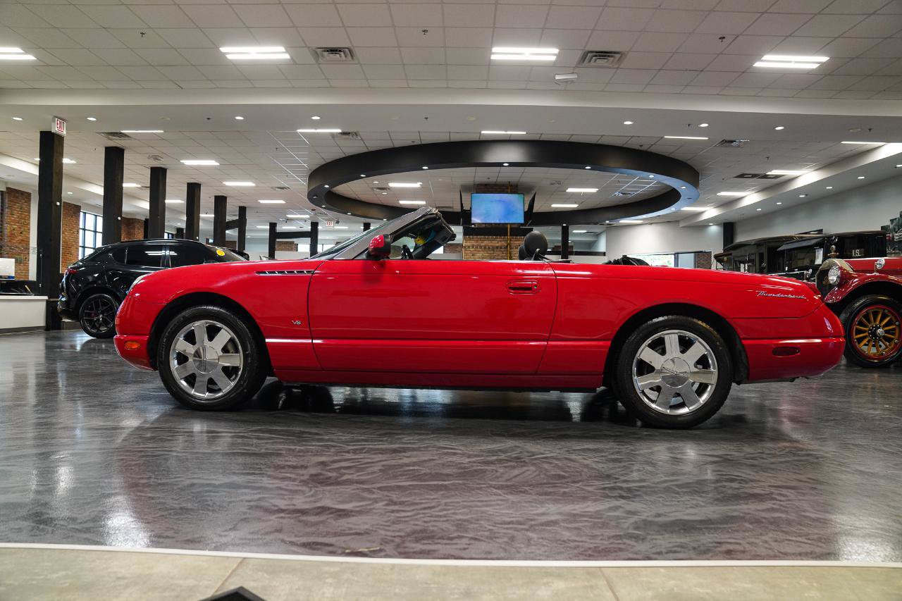 Used 2002 Ford Thunderbird RWD image 6