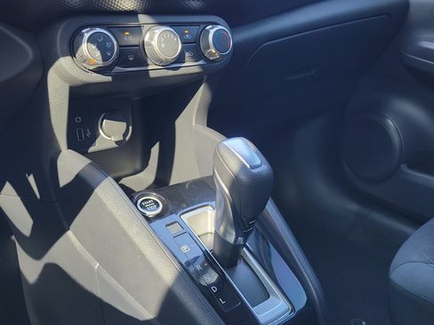 Used 2020 Nissan Kicks S FWD image 26