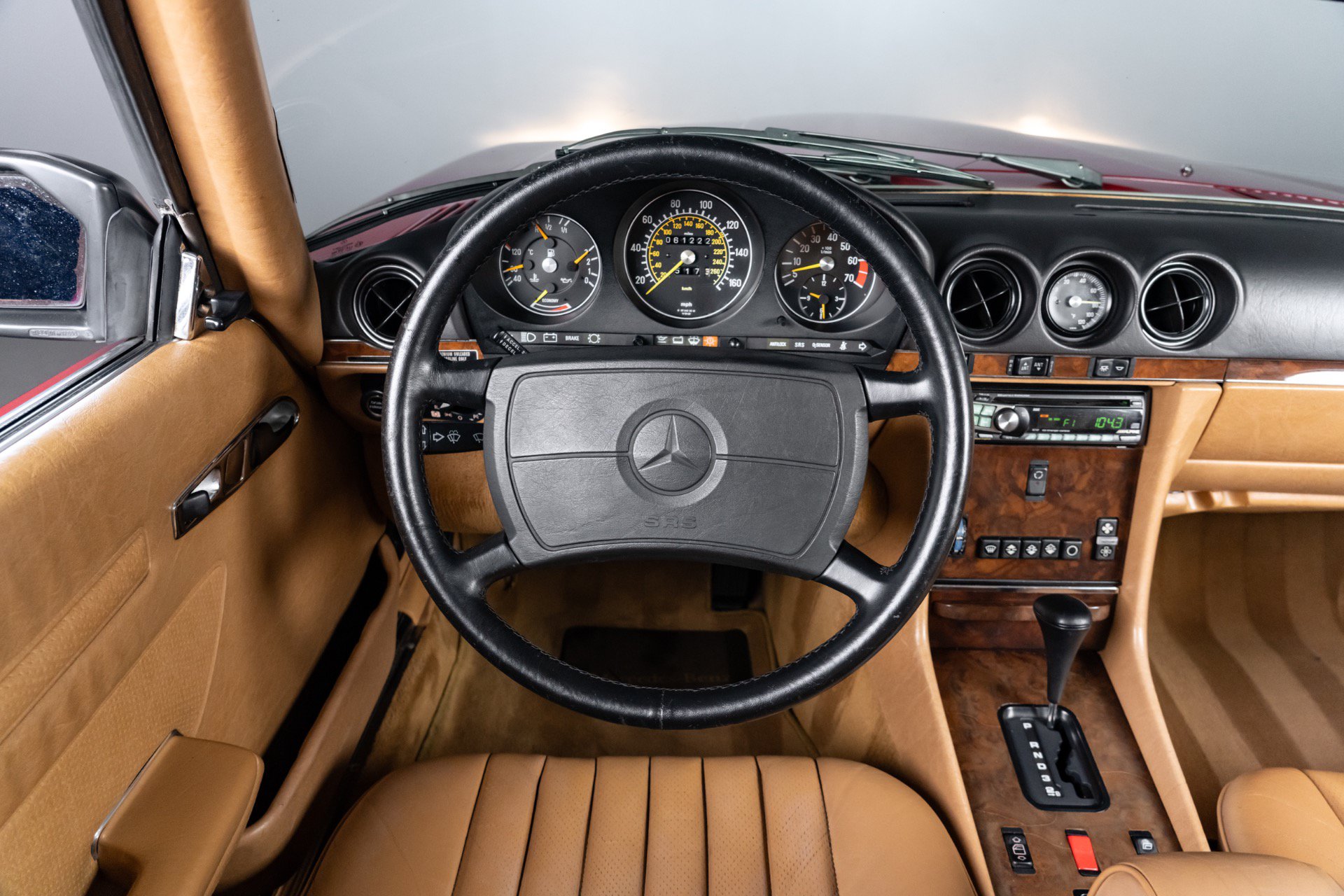Used 1987 Mercedes-Benz 560 SL image 36