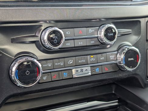 New 2026 Ford F250 Platinum image 18