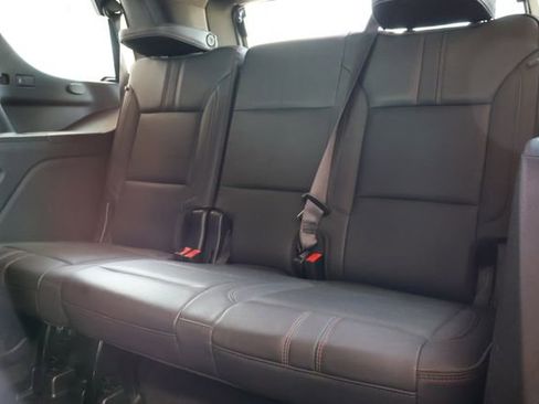 Used 2021 Chevrolet Tahoe RST w/ Luxury Package RWD image 15