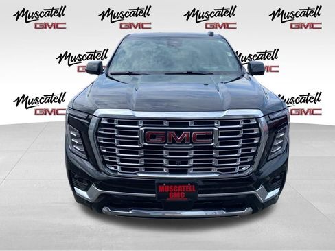 Used 2025 GMC Yukon XL Denali AWD/4WD image 2