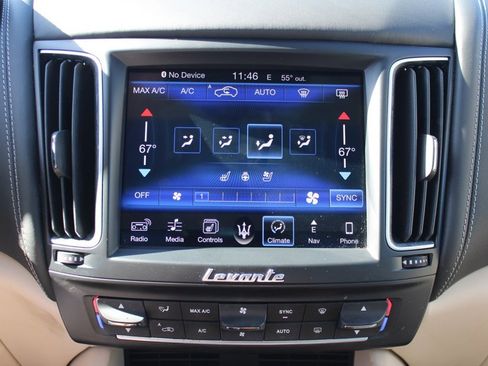 Used 2017 Maserati Levante S image 30