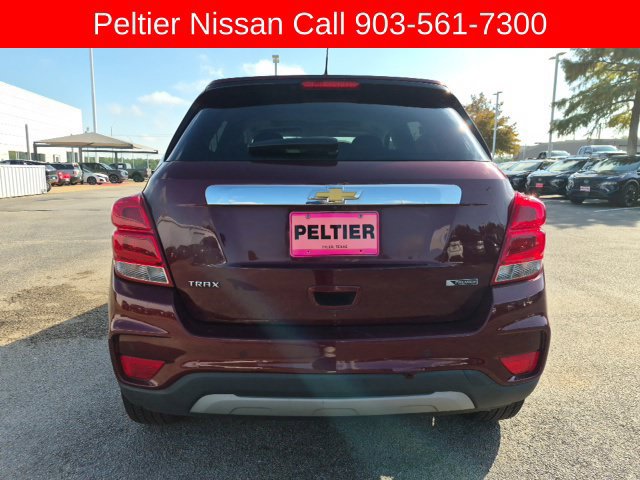 Used 2017 Chevrolet Trax Premier FWD image 4