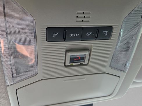 Certified 2025 Toyota RAV4 LE FWD image 27