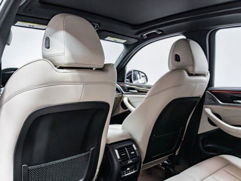 Used 2019 BMW X3 xDrive30i w/ Driving Assistance Package image 23