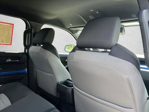 Certified 2025 Toyota Tacoma TRD Off-Road image 22