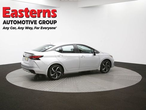 Used 2025 Nissan Versa SR w/ Trunk Package image 41