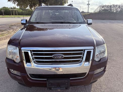 Used 2007 Ford Explorer Sport Trac Limited RWD image 8