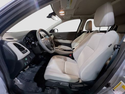 Used 2020 Honda HR-V EX image 14