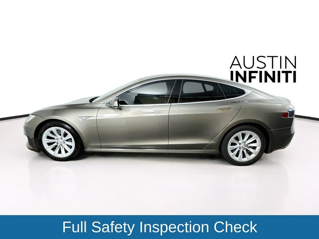 Used 2016 Tesla Model S 70 RWD image 4