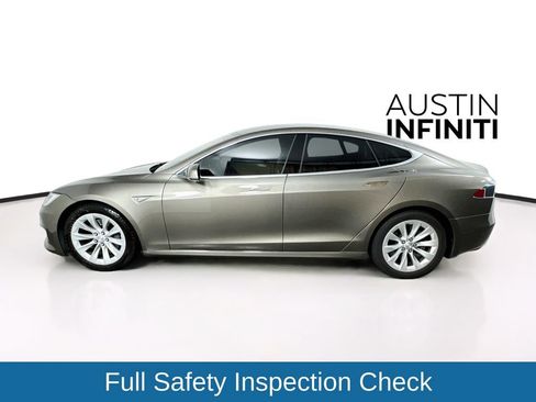 Used 2016 Tesla Model S 70 RWD image 4