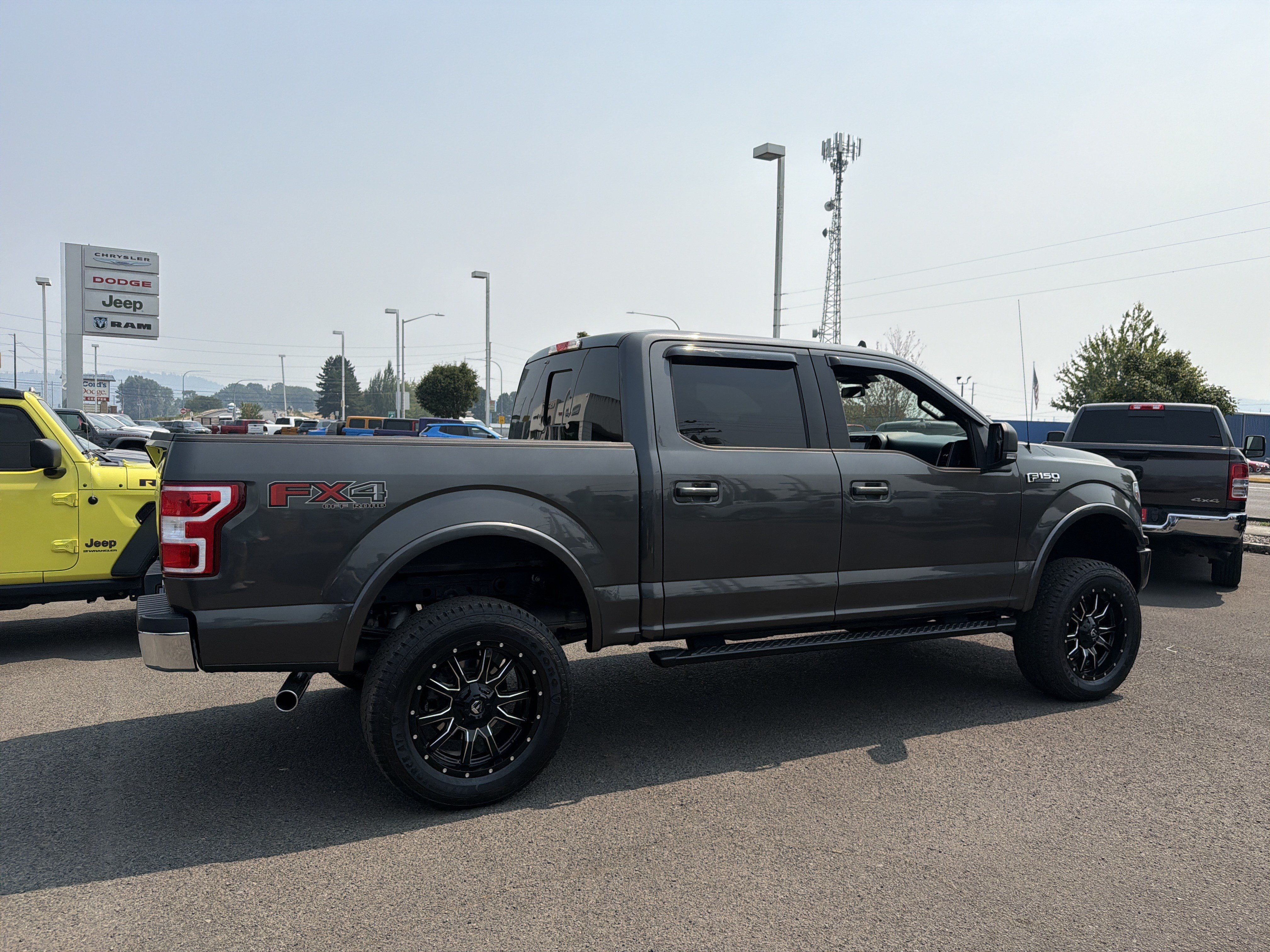 Used 2019 Ford F150 XLT w/ Equipment Group 302A Luxury AWD/4WD image 6