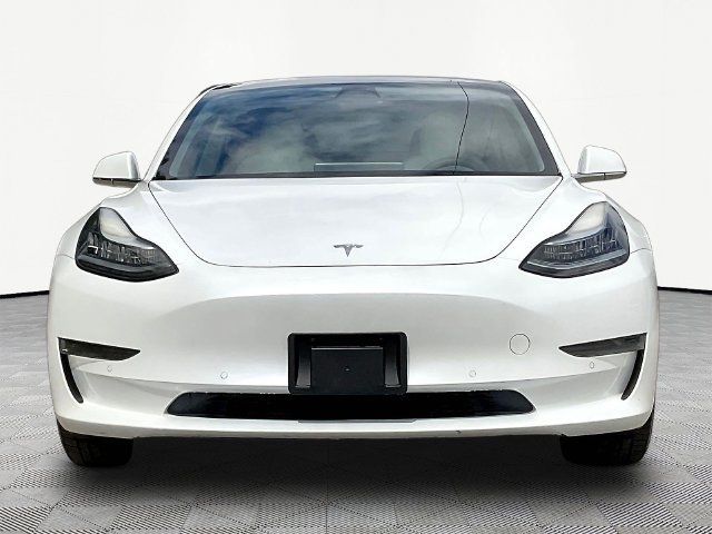 Used 2020 Tesla Model 3 Standard Range Plus RWD image 2