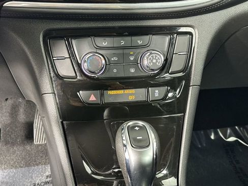 Used 2021 Buick Encore Preferred w/ Safety Package AWD/4WD image 9