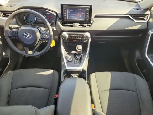 Used 2019 Toyota RAV4 LE image 21