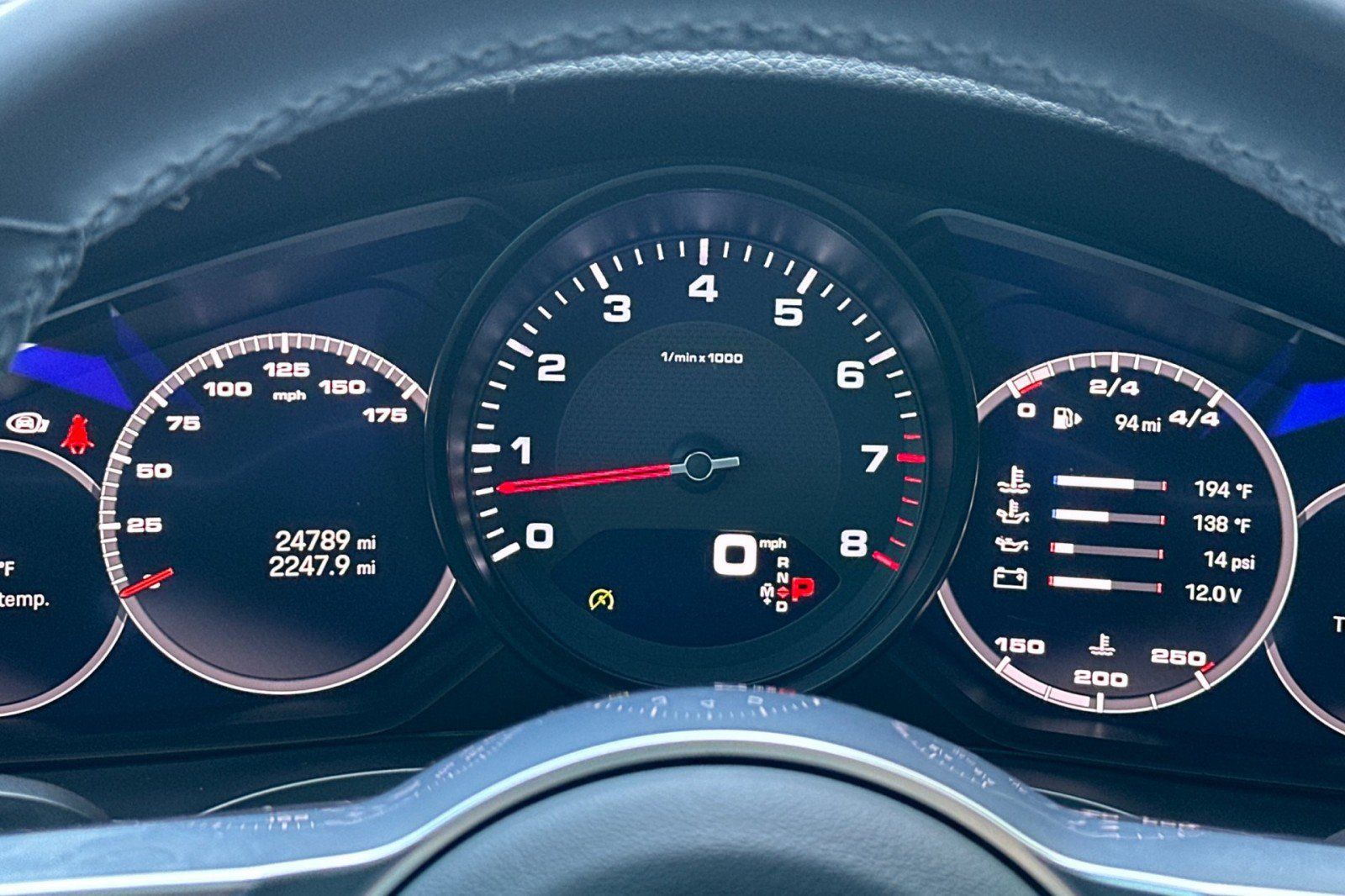 Certified 2023 Porsche Cayenne AWD/4WD image 25