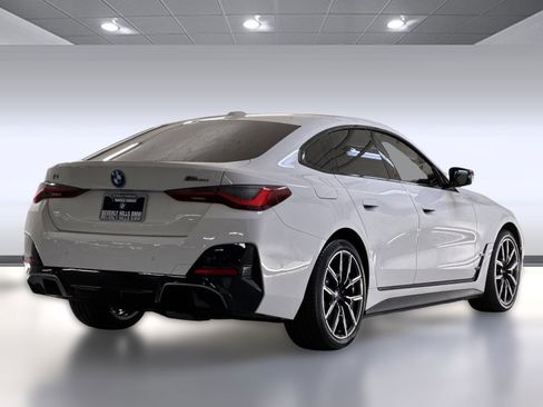 Certified 2023 BMW i4 M50 w/ Premium Package image 8