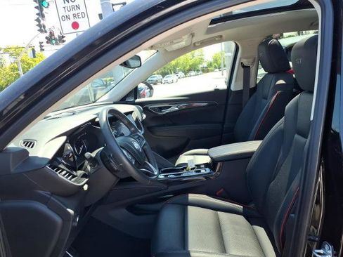 Used 2023 Buick Envision Essence w/ Sport Touring Package AWD/4WD image 18
