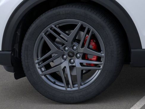 New 2026 Ford Explorer ST image 19