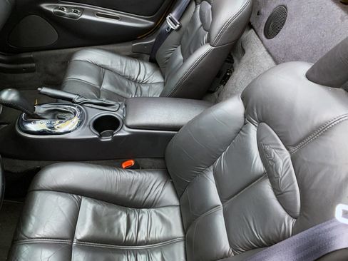 Used 2000 Plymouth Prowler image 11