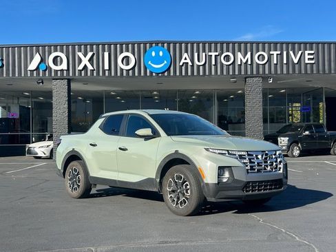 Used 2023 Hyundai Santa Cruz SE image 1