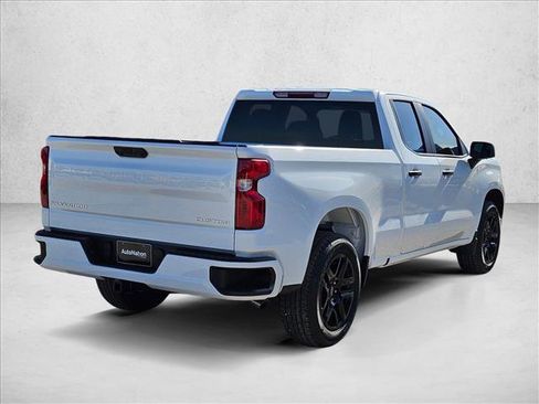 New 2026 Chevrolet Silverado 1500 Custom image 2