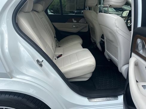 Used 2022 Mercedes-Benz GLE 350 w/ AMG Line Exterior image 15