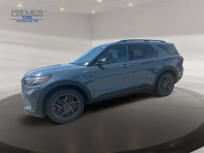 New 2025 Ford Explorer ST-Line